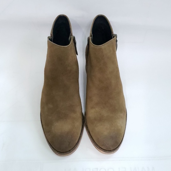 Flash sale!Cole Haan Hayes Flat Bootie
Olive Suede - Picture 2 of 8